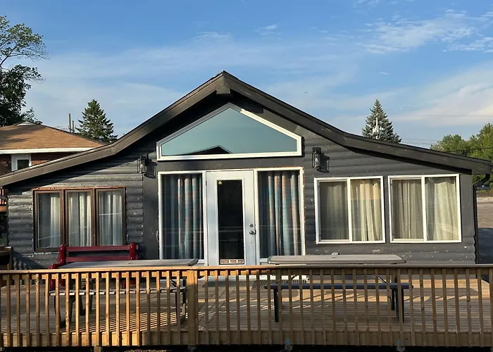 Glen Garry Motel And Cottages North Bay