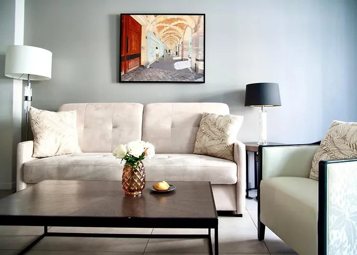 Roi de Sicile - Rivoli -- Luxury apartment hotel Paris
