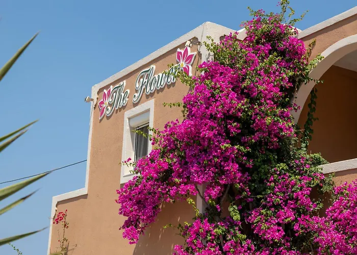 Pension The Flower Oia 