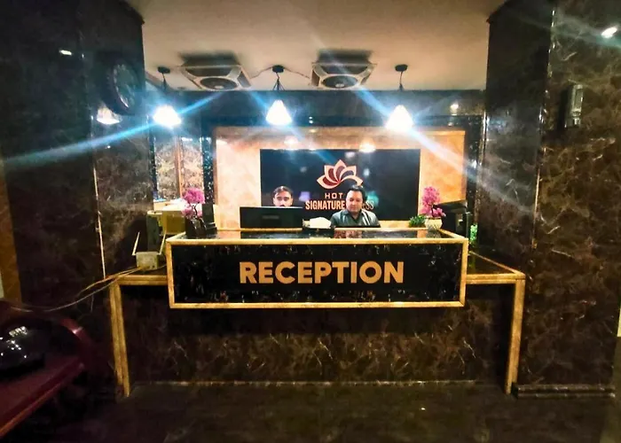 Hotel Signature Express Lahore