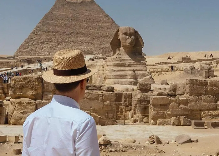 Nuts Pyramids View Hotel Cairo
