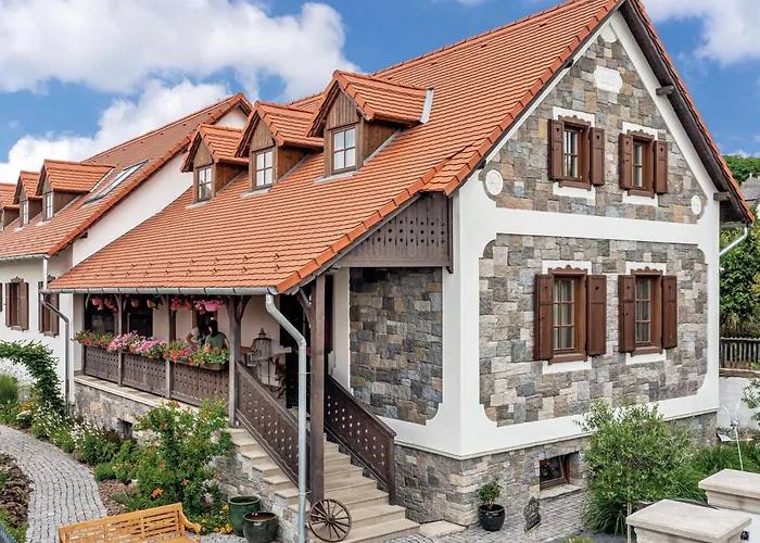 The Herbalist (Adults Only) Tihany