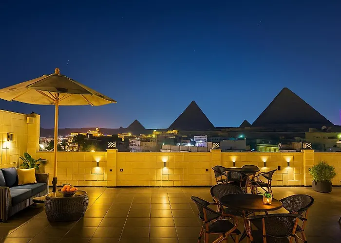 Nuts Pyramids View Hotel Cairo