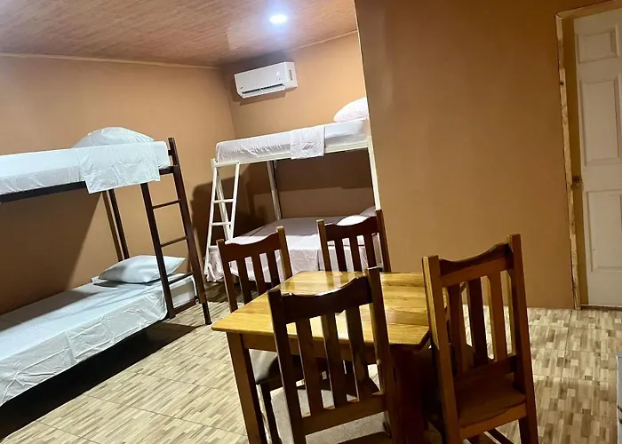 Luisito Steak House & Hotel La Fortuna
