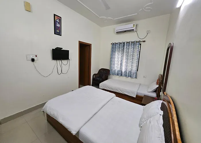 Lucky Guest House Bodh Gaya