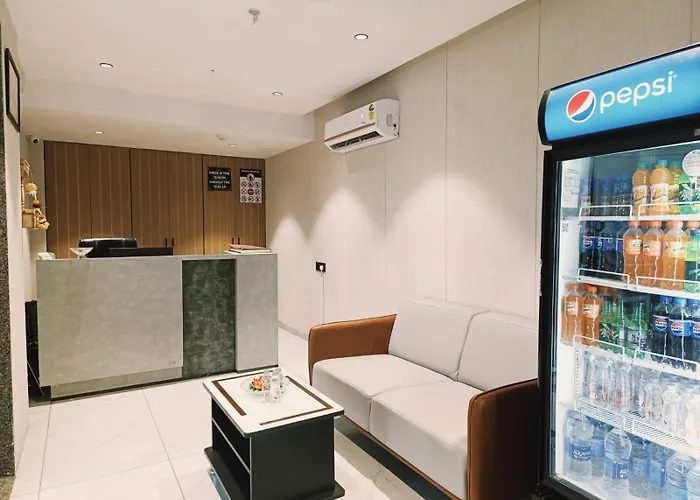 Hotel Shiv Kartik Surat