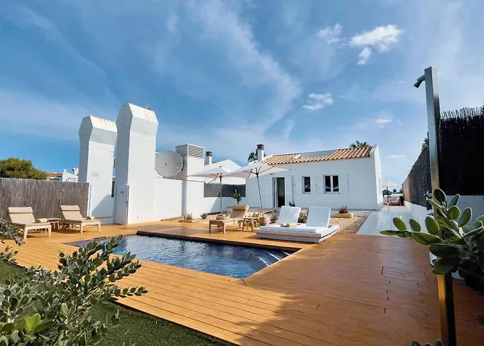Lago Resort Menorca - Villas&Bungalows del Lago Cala'N Bosch 