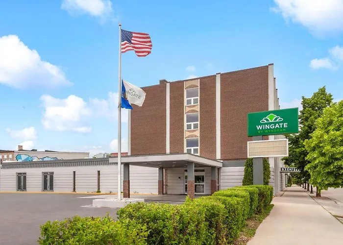 Wingate By Wyndham Sheboygan Hotel
