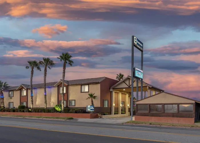 Best Western Desert Winds Mojave