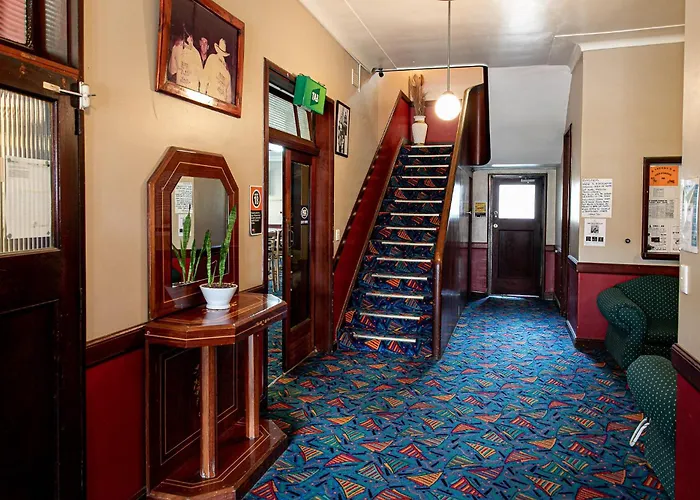 Bank Hotel Dungog