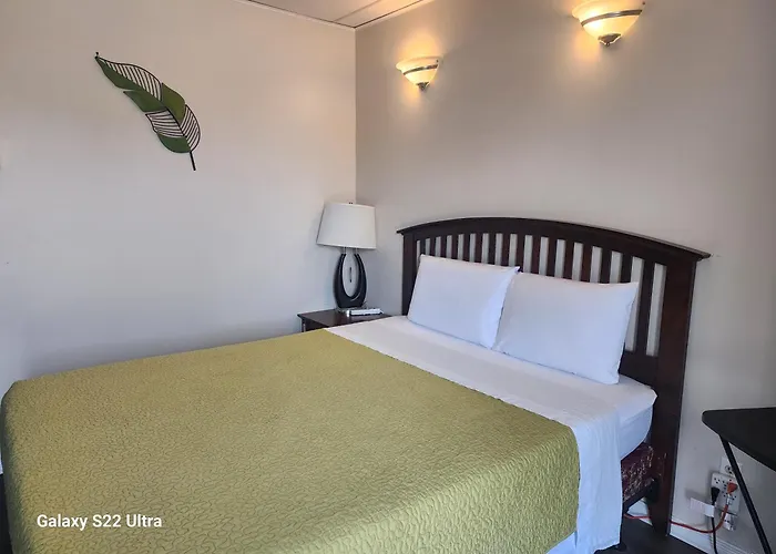 Nipigon Travelers Motel