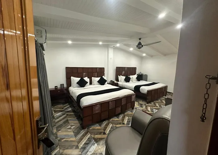 Lawrence View Hotel, Lahore