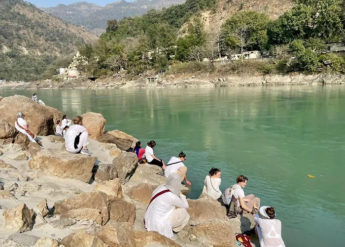 Anand Prakash Yoga Ashram & Retreat Center Hotel Rishikesh