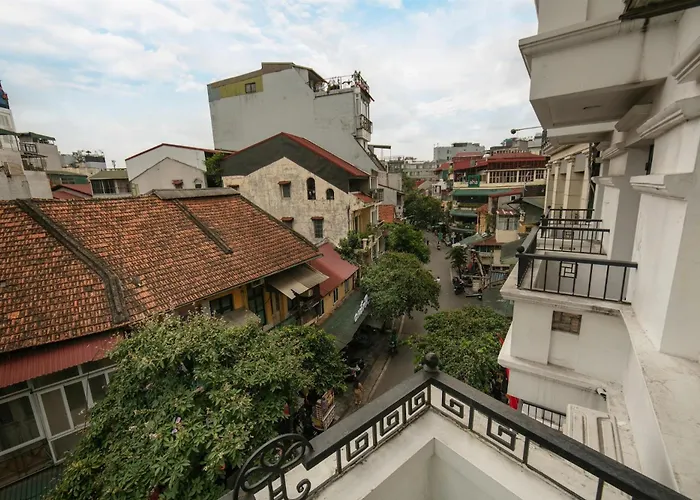 Hanoi Traveller House