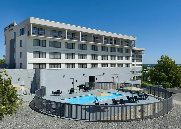 Four Points By Sheraton Englewood Centennial Airport