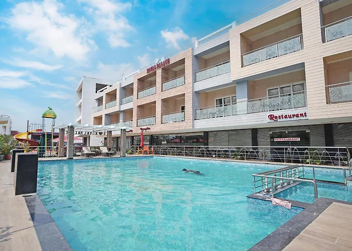 Royal Palace Beach Resort Walking Distance 1 Minutes Mandarmani
