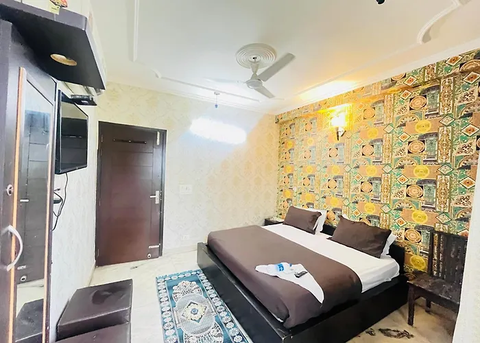 Hotel Jagannath - Near Nehru Place New Delhi
