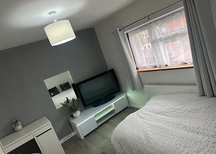 Comfortable Rooms Near Basildon Town Centre