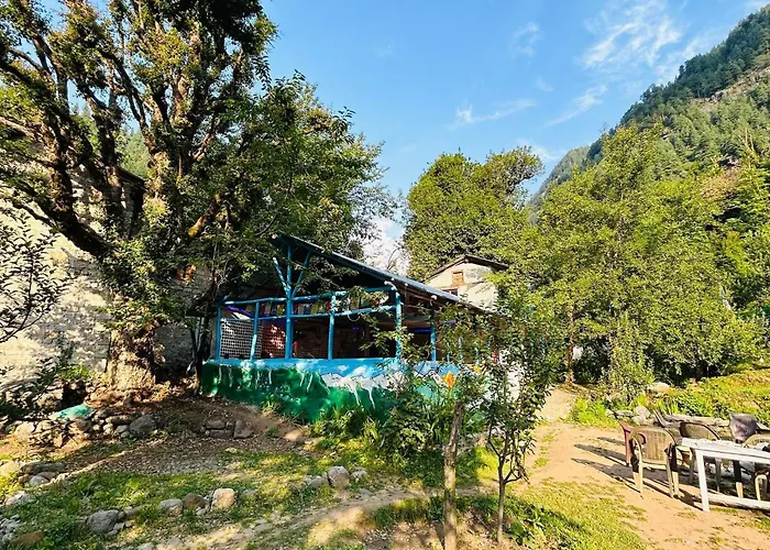 The Himalayan Hearth Hostel Manali 