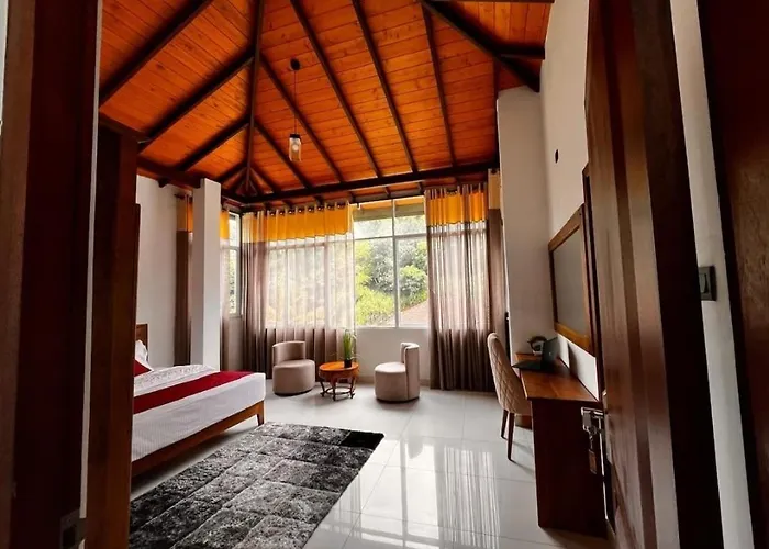 Hotel Danish Estate Dharamshala