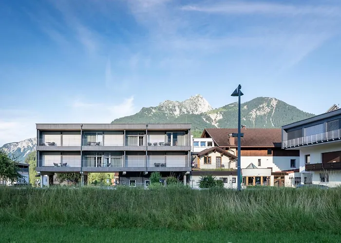 Hotel Gasthof Zum Schwanen Pflach