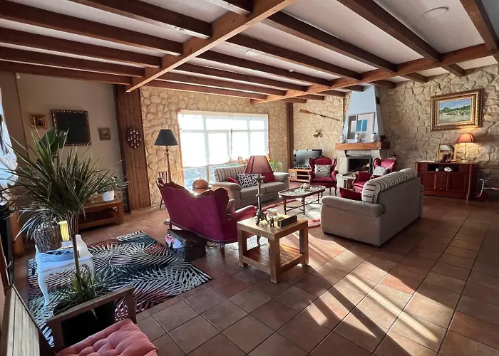 Hotel Rústico Prado da Viña Finisterre