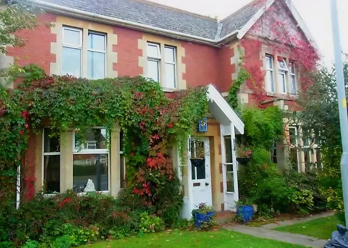 Redwood Lodge Westbury 