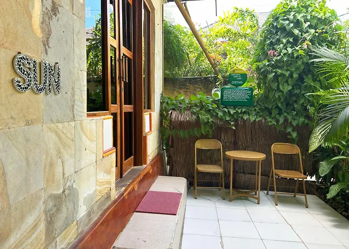 Serenity Eco Guesthouse And Yoga- Chse Certified Canggu