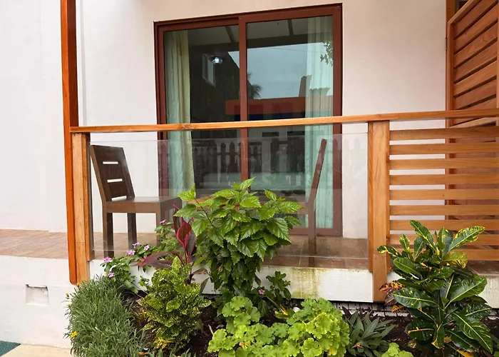 Cormorant Beach House Puerto Villamil