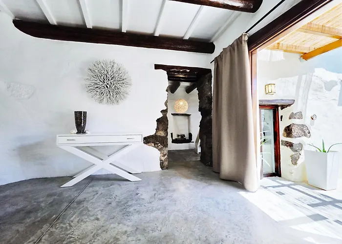 Monastery Estate Guesthouse Soúgia