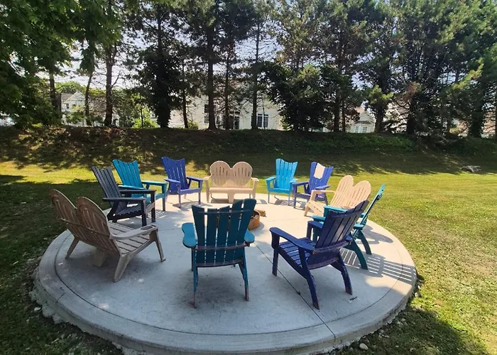 Lake Point Motel Marblehead