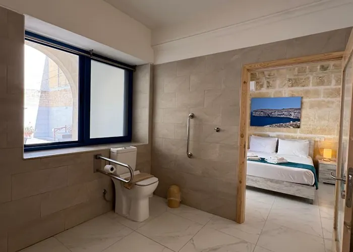 Fiftyfour West Boutique Living Bed & Breakfast Gharb 