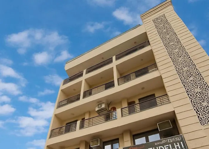 Hotel South Delhi Inn Just 10 Minute Away Form Nizamuddin Railway Station New Delhi