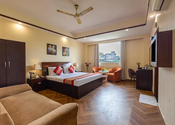 Hotel Picasso Residency Naraina Delhi - Couple Friendly Local Ids Accepted New Delhi