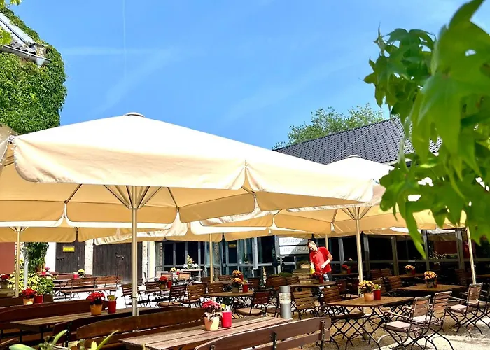 Nachtquartier Burg Flamersheim Euskirchen