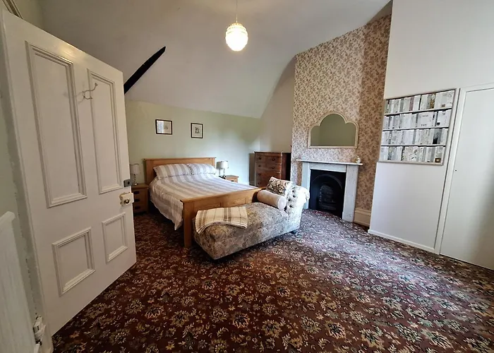 The Meadow Suite, Enholmes Hall Patrington