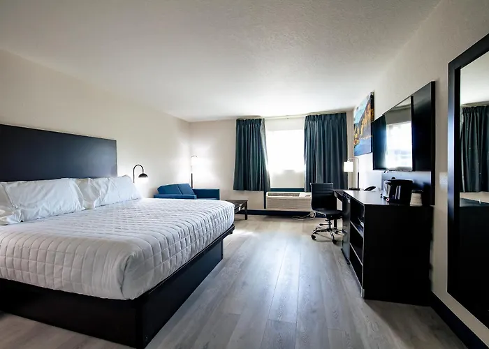 Surestay By Best Western Forsyth