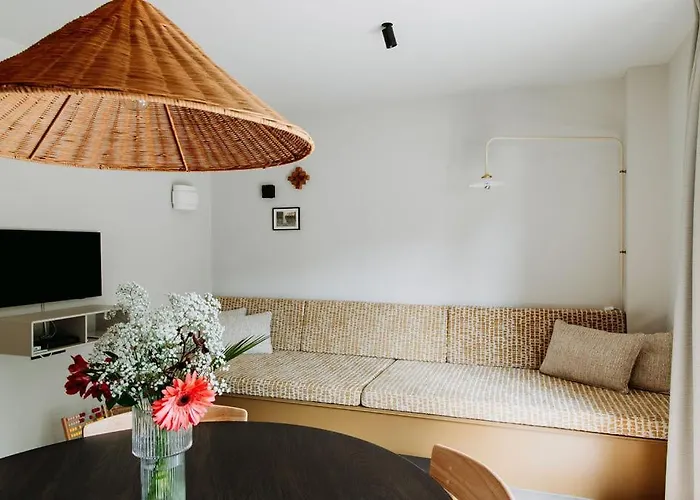 Niyuna Wellness Apartments Den Burg