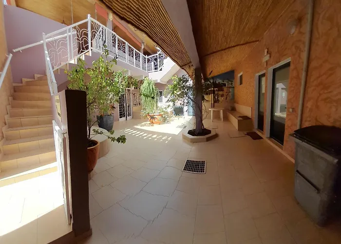 Auberge Le Baobab Saly Portudal