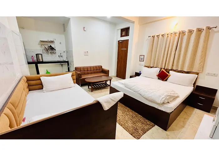 Shri Ram Paying Guest House Premium Rooms Varanasi
