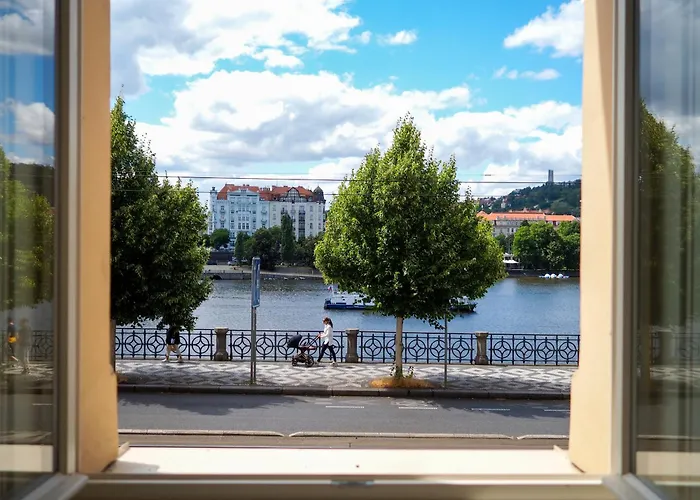 Rasinovo Nabrezi - Riverside Residence Prague