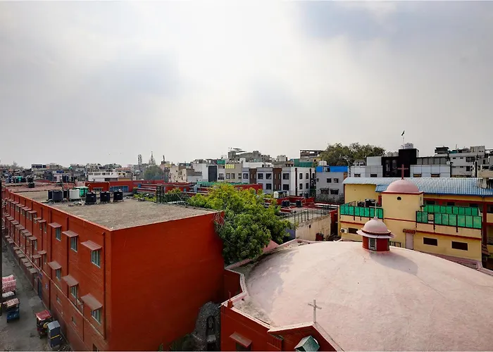 Fabhotel Church View - 500M From New Delhi Railway Station