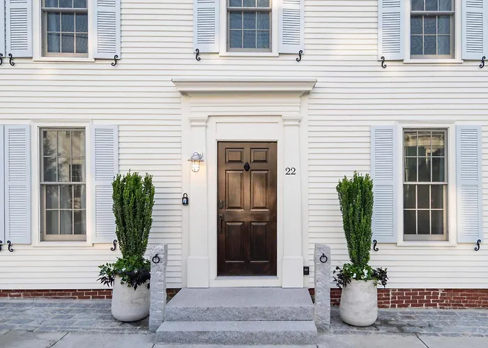 Cutwater Inn & Suites Newburyport