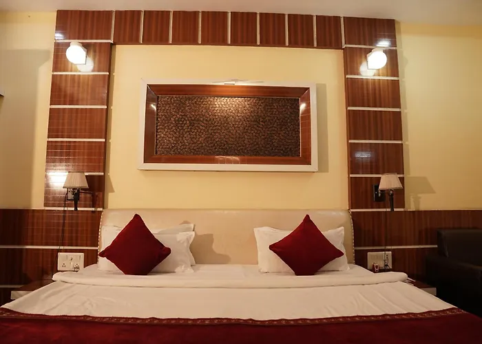 Hotel Amrapali Classic Bhawanipatna
