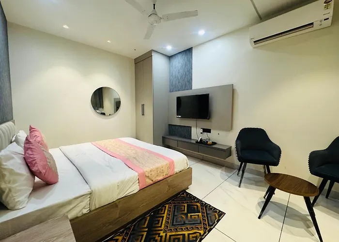Hotel 7 Star Rohini Sector 22 Neu-Delhi