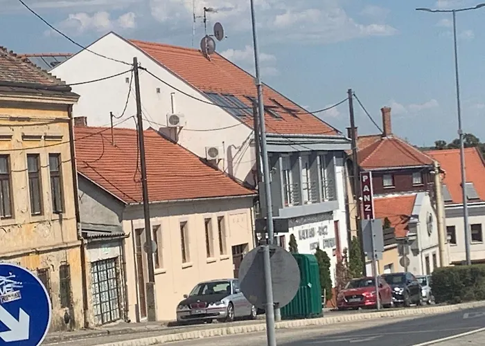 Várfal Wellness Panzió Pécs