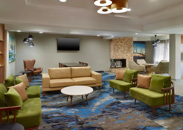 Fairfield Inn And Suites Charleston North/University Area North Charleston