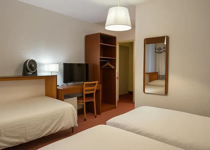 Hotel De La Poste Martigny - City Center