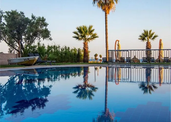 Maia Luxury Beach Hotel & Spa Güzelçamlı