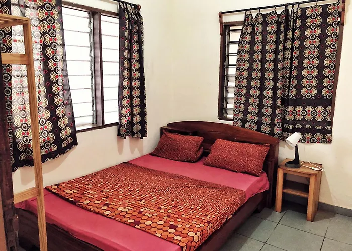 Le Colibri Guesthouse Cotonou